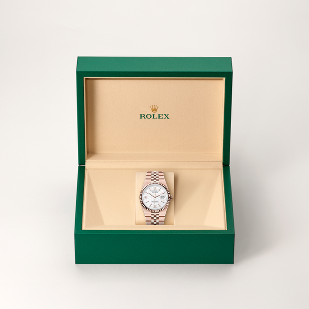 Rolex Land-Dweller in 18 ct Everose gold, M127235-0001 - H.L. Gross Jewelers